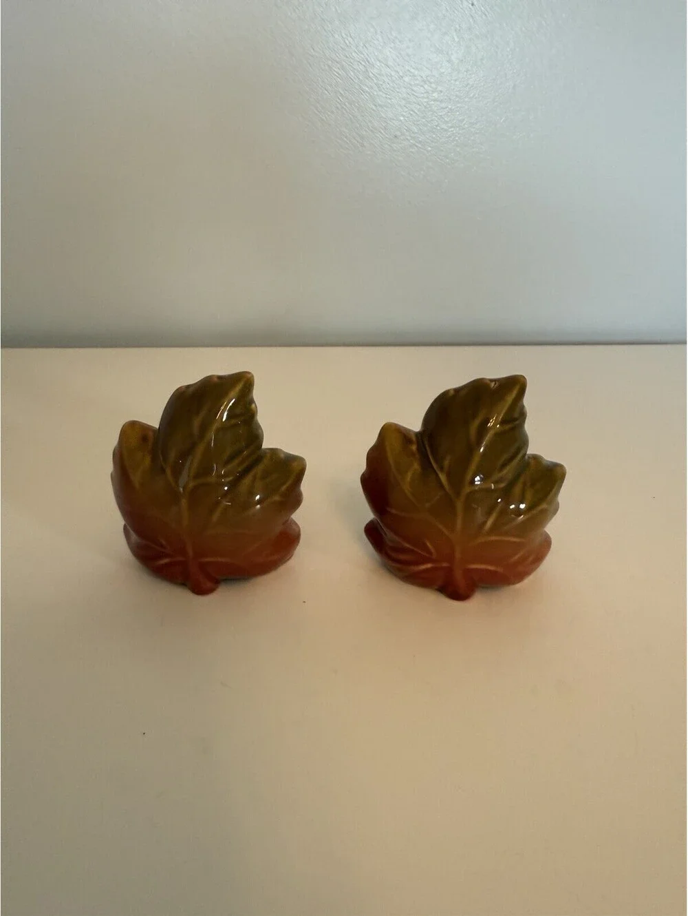 VTG Better Homes & Gardens Salt & Pepper Shakers Maple Leaf Fall Autumn EUC
